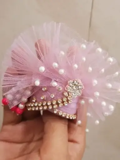 [P11] Blush Pink Pearl Pagdi – Net Crown for Laddu Gopal with Floral Sparkle
